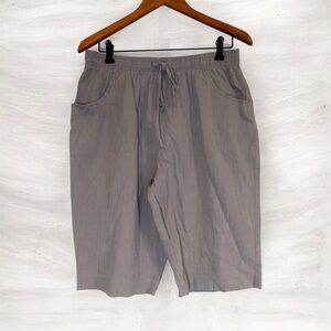Light Gray Women's Bermuda Shorts with Drawstring Waist